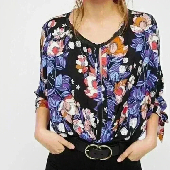 Free People Floral Top - Picture 2 of 6